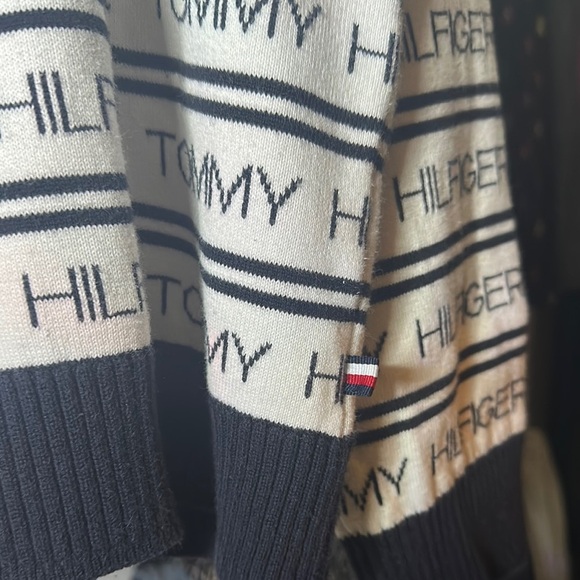 Tommy Hilfiger Black and White Sweater - Picture 3 of 3
